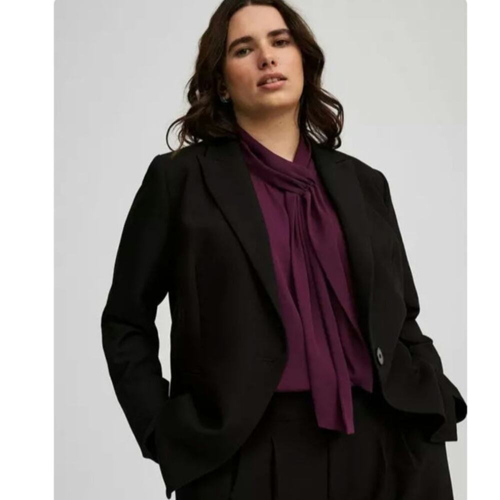 Torrid Tailored Twill Black Blazer Size 4X